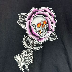 Gothic Painted Skull Purple‎ Rose Skeleton Hand Soft Lightweight Black Crop Tee
